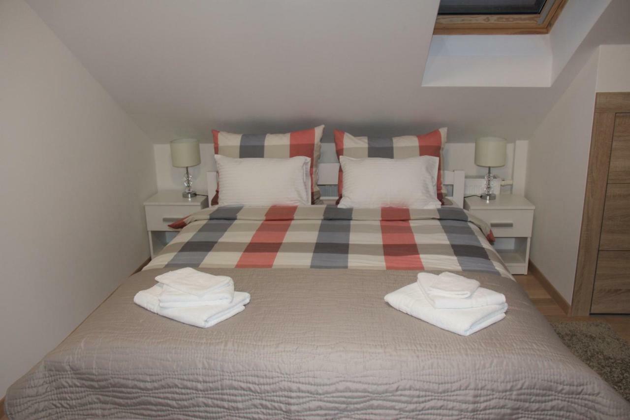 Apartment Borna 2 *